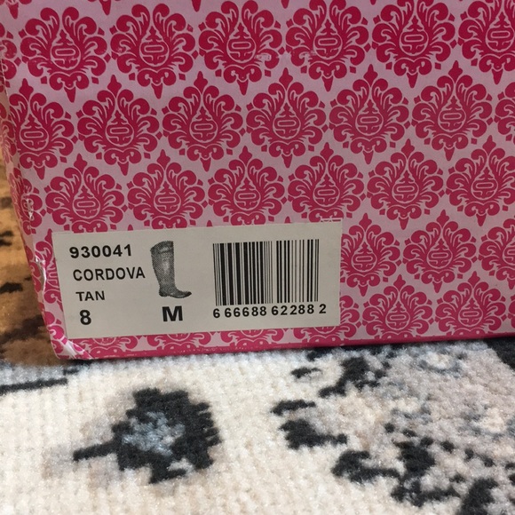 WANTED Cordova Over the Knee boots - Picture 3 of 11